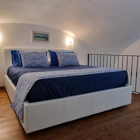 Appartement L'Ancorotto Azzurro à Gaète Extérieur photo