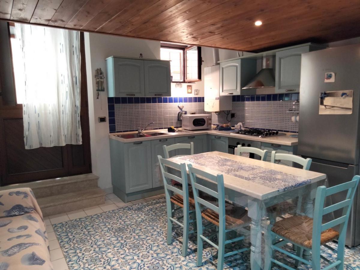 Appartement L'Ancorotto Azzurro à Gaète Extérieur photo